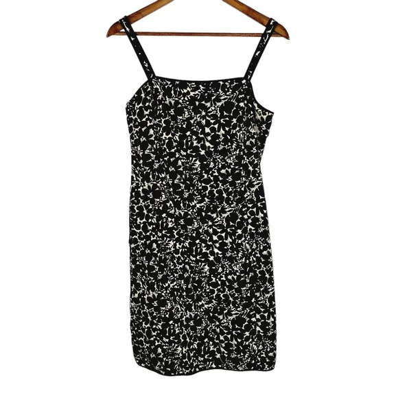 Ann Taylor | Dresses | Ann Taylor Petite Black And Cream Floral Dress Size  P | Poshmark